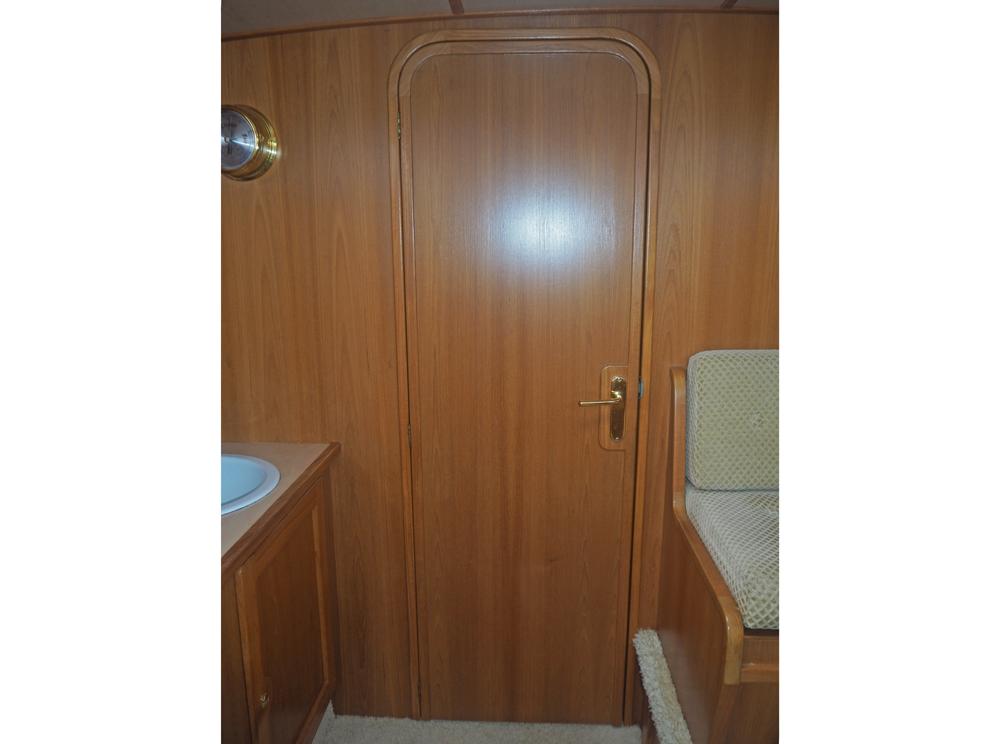 Fore ship, Accommodation